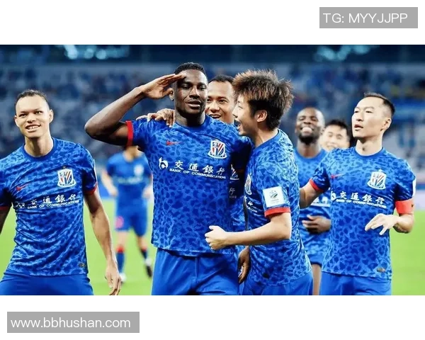 足球明星精彩瞬间投影素材视频合集助力你的创意项目与视觉呈现 足球明星精彩瞬间投影素材视频合集助力你的创意项目与视觉呈现