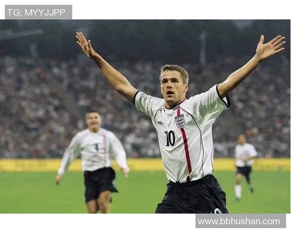 迈克尔足球明星的传奇之路与辉煌成就揭秘 迈克尔足球明星的传奇之路与辉煌成就揭秘